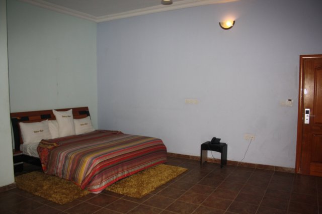 roomswetlandhotels27.jpg